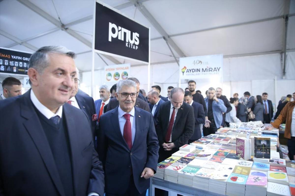 Niğde 8. Kitap Fuarı açıldı