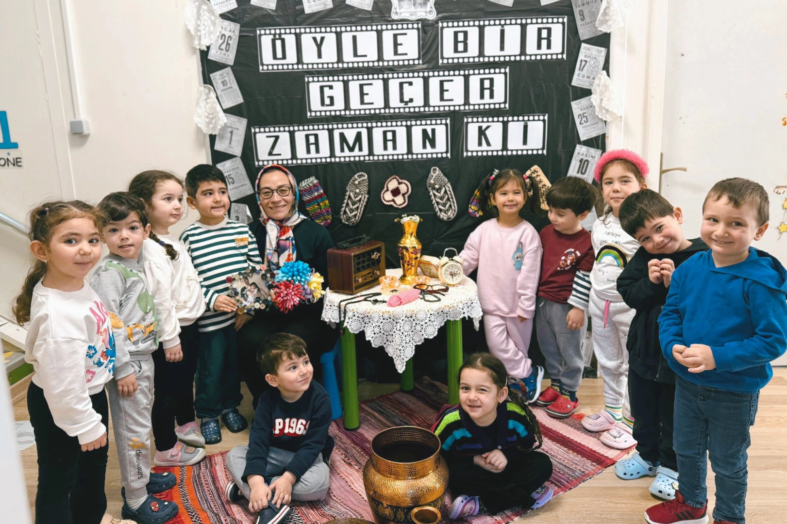 İstanbul Maltepe'de kreşlerdeki minikler b&uuml;y&uuml;kleriyle buluştu