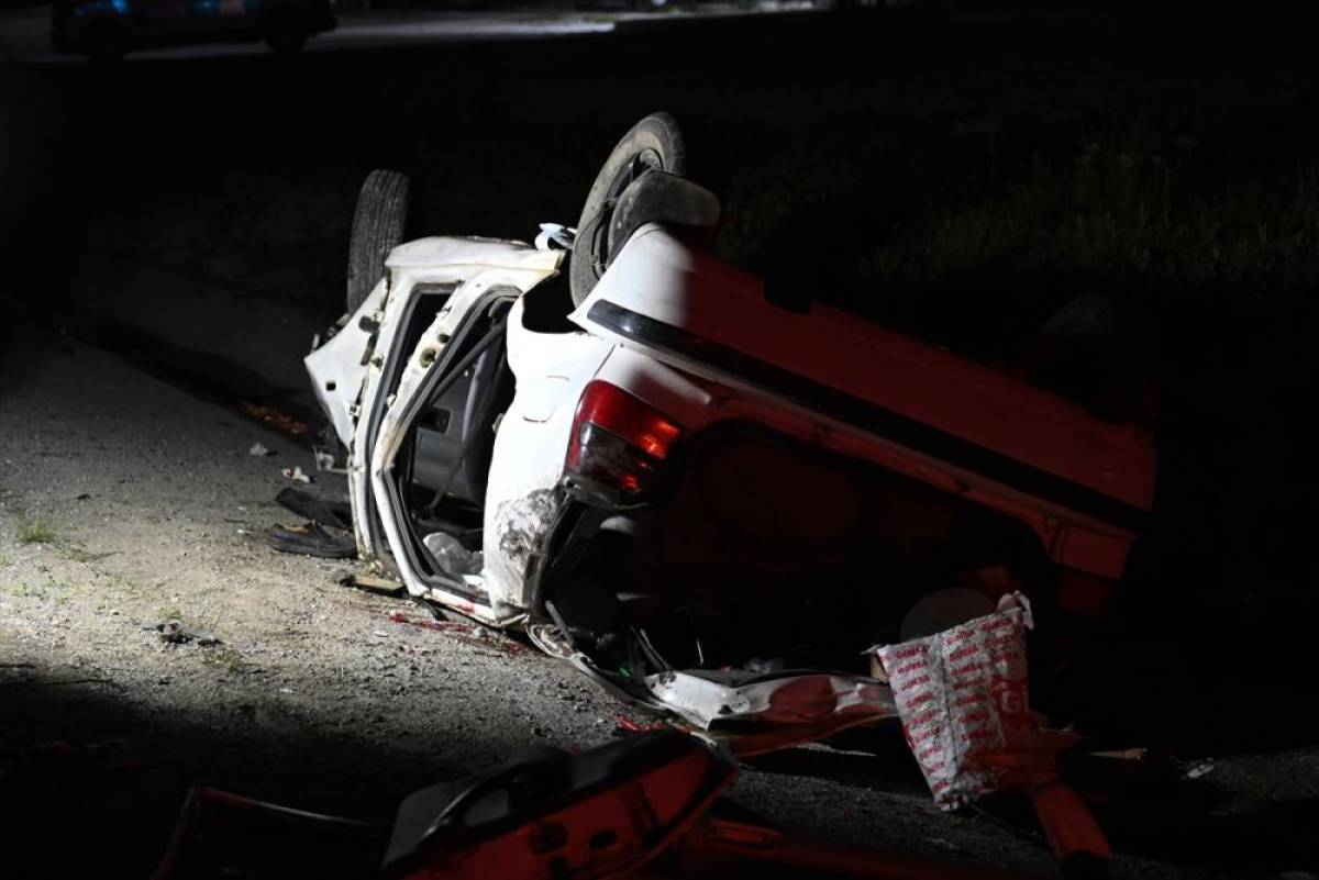 Ankara'da takla atan otomobildeki 1 kişi hayatını kaybetti