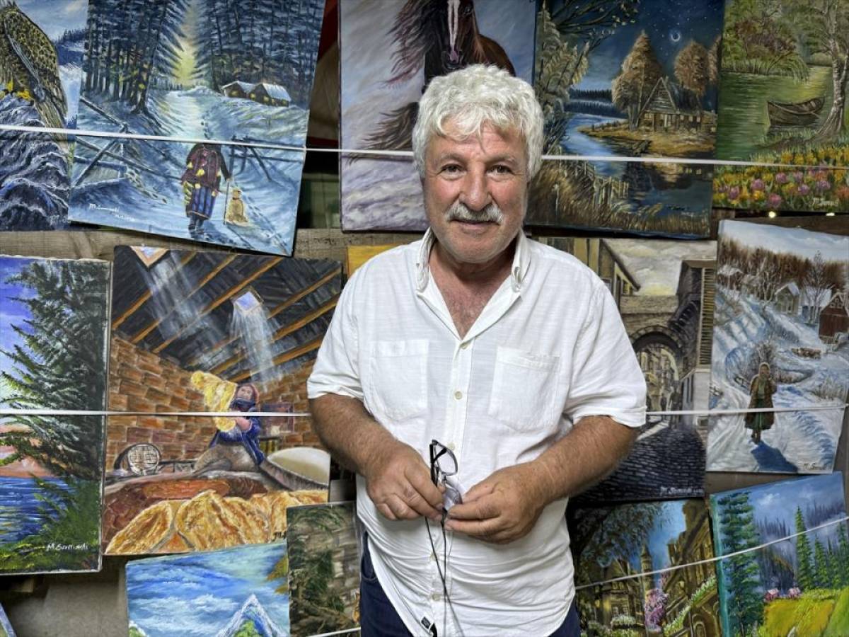 Emekli inşaat ustası 71 yaşındaki ressam altıncı sergisini a&ccedil;tı