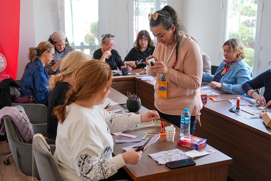İstanbul Maltepe'de Sıfır Atık G&uuml;n&uuml;&rsquo;ne &ouml;zel at&ouml;lye
