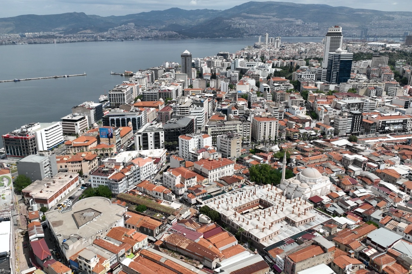 İzmir&rsquo;de kiralar 20 kat arttı