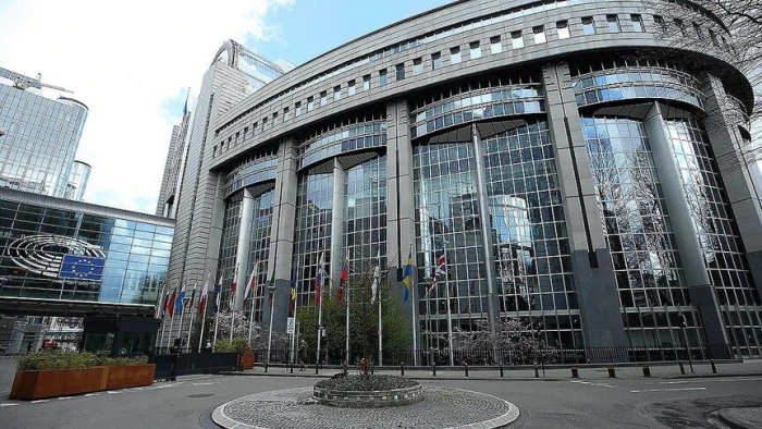 AB, savunma projelerinde b&uuml;rokrasiyi azaltacak d&uuml;zenlemeler hazırlıyor