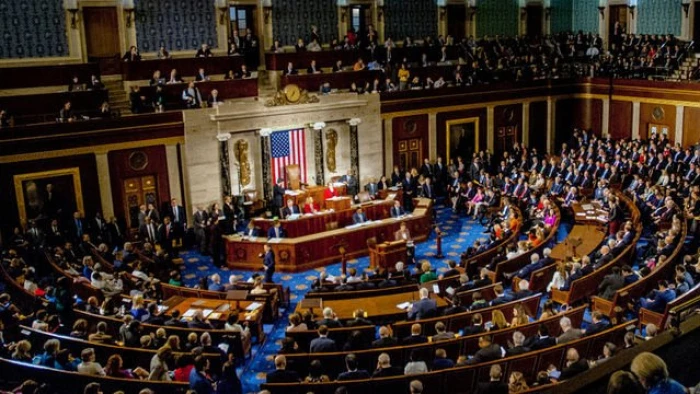 ABD Senatosu, Trump'ın İran'a y&ouml;nelik saldırıları konusunda "savaş yetkileri" tasarısını reddetti