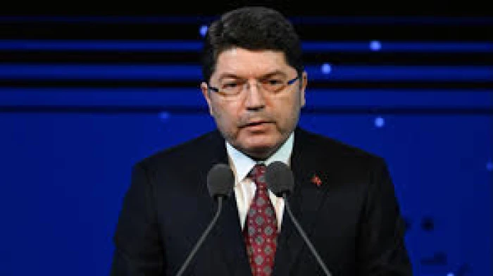 Adalet Bakanı Tunç'tan yeni atanan HSK üyelerine hayırlı olsun mesajı: