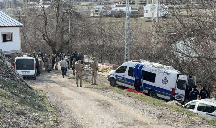 Adıyaman'da haber alınamayan otizmli &ccedil;ocuk i&ccedil;in arama &ccedil;alışması başlatıldı