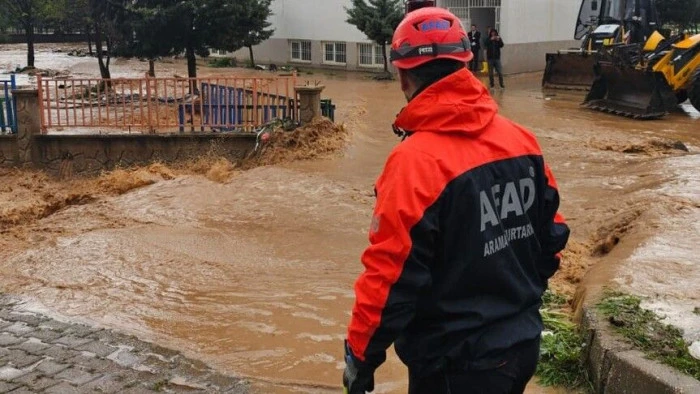 AFAD'dan bazı b&ouml;lgelerde etkili olan olumsuz hava koşullarına ilişkin a&ccedil;ıklama