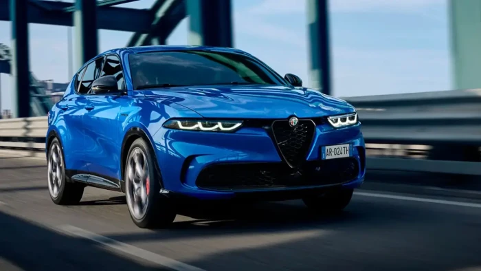 Alfa Romeo yeni SUV modelini 2027'nin son &ccedil;eyreğinde tanıtacak