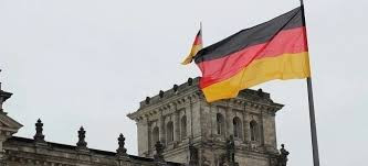 Alman iş dünyasının ekonomiye güveni nisanda beklentilerin üzerinde arttı