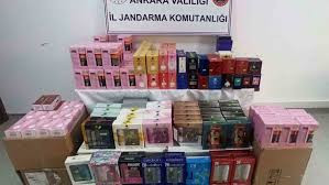 Ankara'da piyasa değeri 1 milyon liranın üzerinde gümrük kaçağı parfüm ele geçirildi