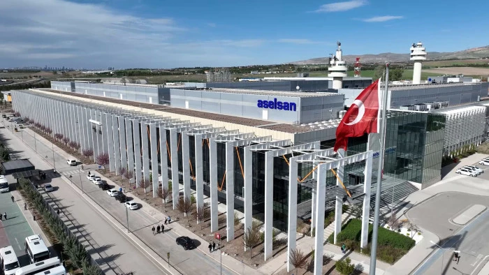 ASELSAN ile Savunma Sanayii Başkanlığı arasında 1,1 milyar avroluk yeni sözleşmeler imzalandı