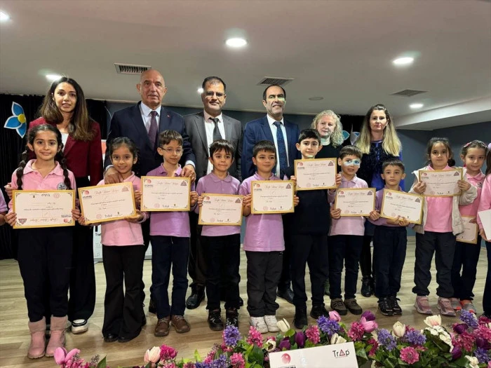 Avcılar'da "Trafikte K&uuml;&ccedil;&uuml;k Hata Yoktur" etkinliği d&uuml;zenlendi