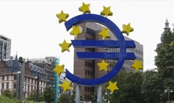 Avro Bölgesi'nde bileşik PMI kasımda 30 ayın en yüksek seviyesine çıktı