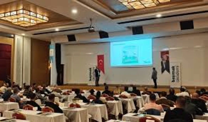 Baymak bayi ve servis ekipleriyle buluşmaya devam ediyor