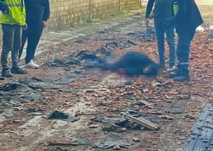 Burdur'da fabrikanın çatısından düşen işçi öldü