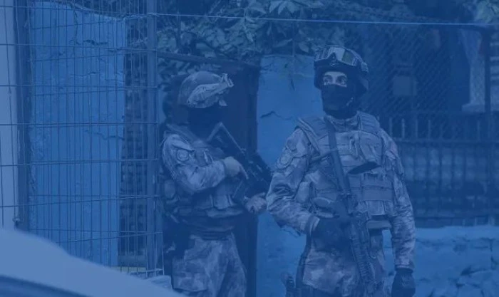 Bursa'da "Sarallar" su&ccedil; &ouml;rg&uuml;t&uuml; davasında 35 sanığın yargılanması s&uuml;r&uuml;yor