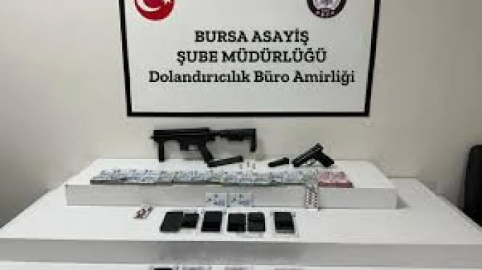 Bursa'da telefonla dolandırıcılık yapan 2 zanlı tutuklandı