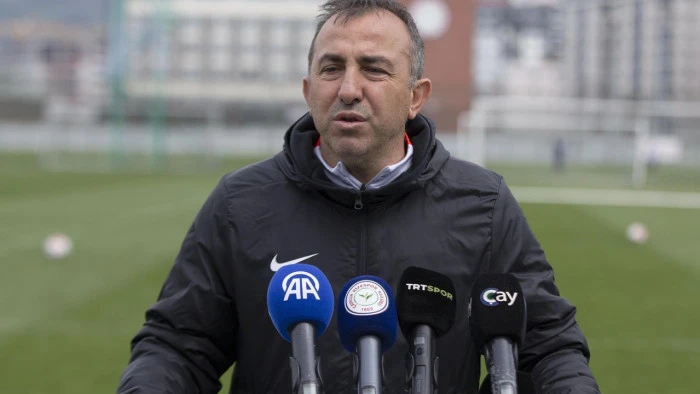 &Ccedil;aykur Rizespor Teknik Direkt&ouml;r&uuml; U&ccedil;ar, Beşiktaş ma&ccedil;ı &ouml;ncesi değerlendirmede bulundu:
