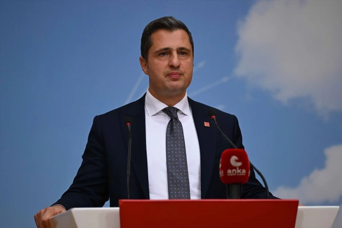 CHP Sözcüsü Emre, MYK gündemine ilişkin basın toplantısı düzenledi: