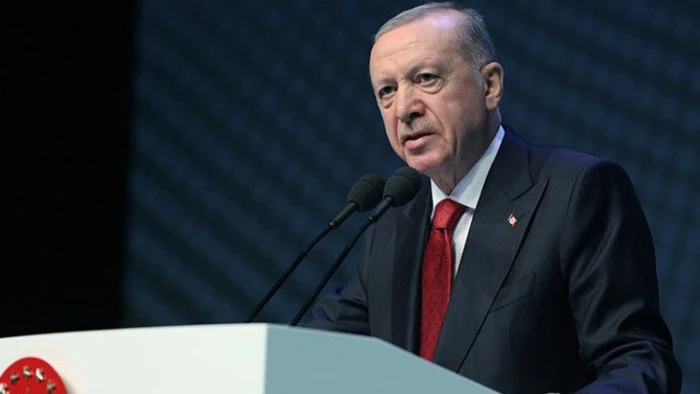 Cumhurbaşkanı Erdoğan: "İş ve ticaret ahlakımız bin yıllık Ahilik geleneğiyle şekillenmiştir. Fırsatı ganimet bilmenin, taklit, tağşiş, &ccedil;ıkar odaklı hareket etmenin yeri yoktur"
