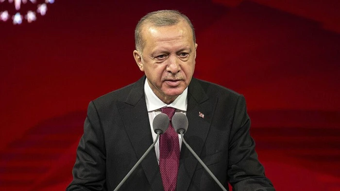 Cumhurbaşkanı Erdoğan: "M&uuml;sl&uuml;manlar olarak zorlu d&ouml;nemden ge&ccedil;iyoruz. Filistin'den L&uuml;bnan'a, K&ouml;rfez'den Sudan'a, başımızı nereye &ccedil;evirsek g&ouml;zyaşlarıyla karşılaşıyoruz"