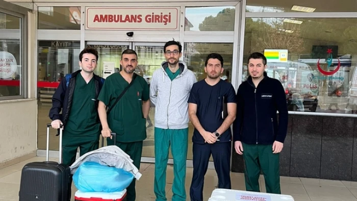 Denizli'de beyin &ouml;l&uuml;m&uuml; ger&ccedil;ekleşen kişinin organları 3 kişiye umut oldu