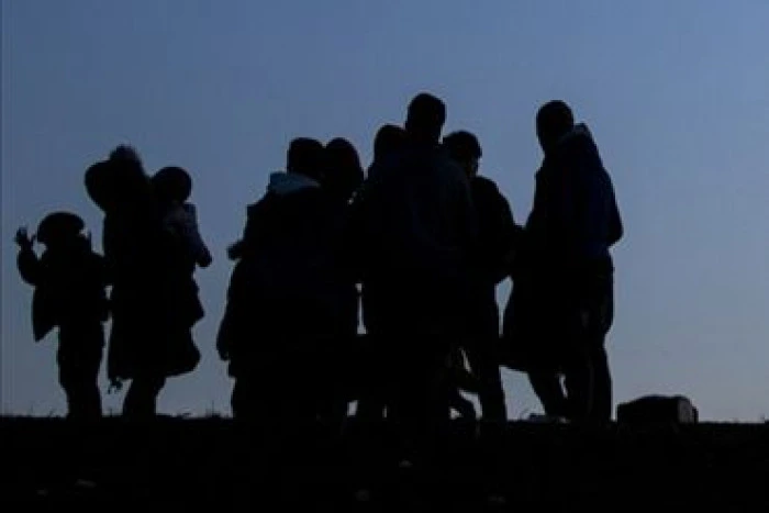 Edirne ve Kırklareli'nde 10 d&uuml;zensiz g&ouml;&ccedil;men yakalandı