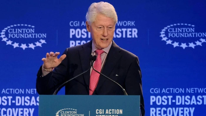 Eski ABD Başkanı Clinton, M&uuml;sl&uuml;manların inan&ccedil;ları nedeniyle aşağılanmasından bıktığını s&ouml;yledi