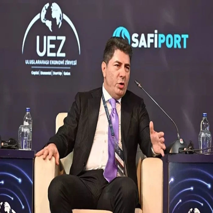 Eski Fenerbah&ccedil;eli y&ouml;netici Hakan Safi, g&uuml;ndeme dair a&ccedil;ıklamada bulundu: