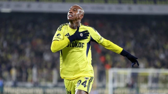 Fenerbah&ccedil;e'nin golc&uuml;s&uuml; Anderson Talisca