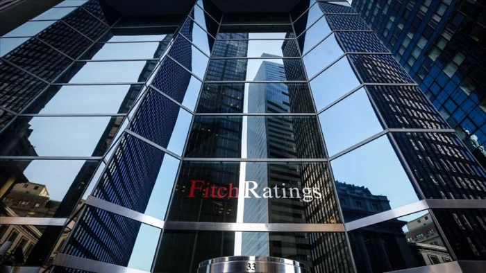 Fitch T&uuml;rkiye'nin kredi notu g&ouml;r&uuml;n&uuml;m&uuml;n&uuml; pozitife &ccedil;evirdi