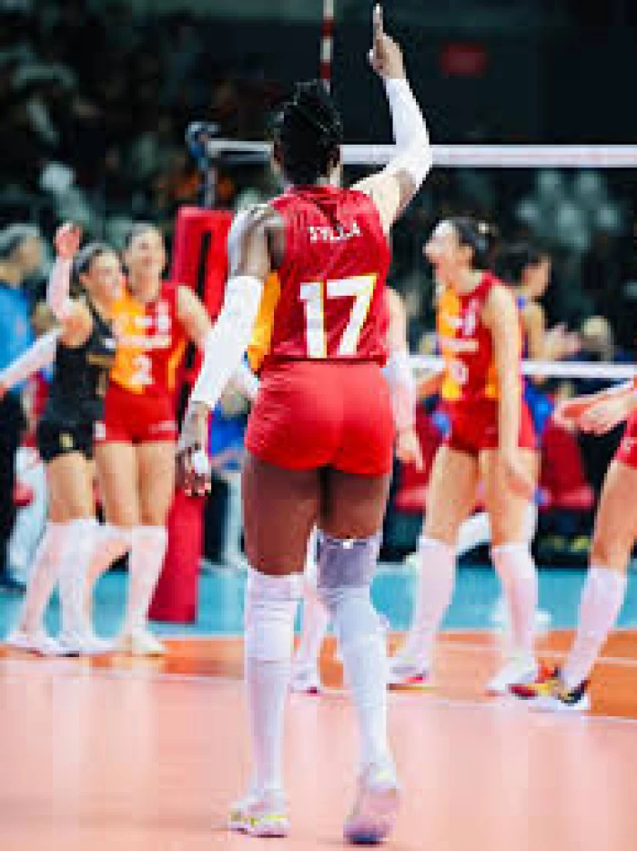 Galatasaraylı voleybolcular Myriam Sylla ve Yasemin G&uuml;veli, Darta Bevo ma&ccedil;ında forma giyemeyecek