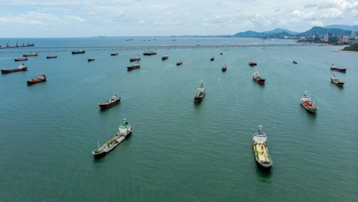 G&uuml;ney Kore'de h&uuml;k&uuml;mete, H&uuml;rm&uuml;z Boğazı kaynaklı "savaş kırılganlıklarının giderilmesi" talimatı