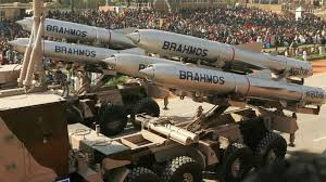 Hindistan, Filipinler'e BrahMos seyir füzelerini teslim etti