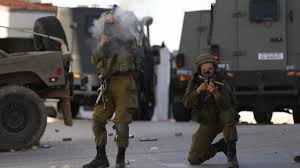 İsrail askerleri Batı Şeria'da 