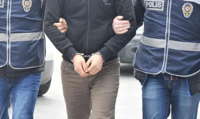 İsrail mahkemesi, K&uuml;resel Sumud'dan alıkonulan 2 aktivisitin g&ouml;zaltı s&uuml;resini 6 g&uuml;n uzattı