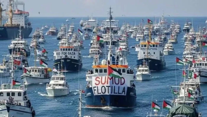 İsrail Ordu Radyosu: İsrail donanması K&uuml;resel Sumud Filosu'ndan 7 tekneyi ele ge&ccedil;irdi