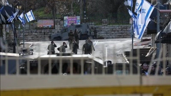 İsrail ordusu işgal altındaki Batı Şeria'da 2 okula baskın d&uuml;zenledi