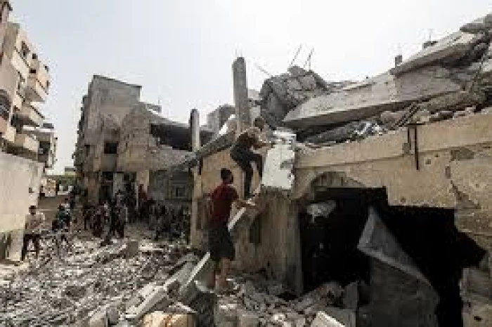 İsrail'in Gazze'ye düzenlediği saldırılarda 75 Filistinli hayatını kaybetti