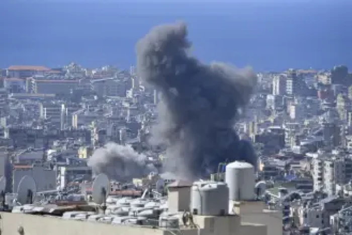 İsrail'in L&uuml;bnan'daki kara operasyonunu &ouml;nemli &ouml;l&ccedil;&uuml;de genişletmeyi planladığı iddia edildi