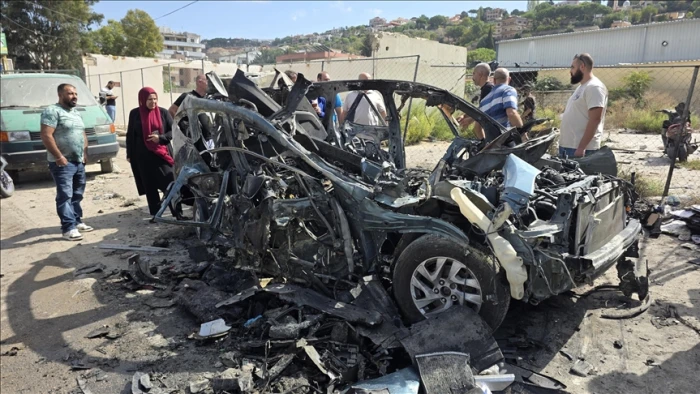 İsrail'in L&uuml;bnan'ın g&uuml;neyinde bir araca d&uuml;zenlediği İHA saldırısında 1 kişi hayatını kaybetti