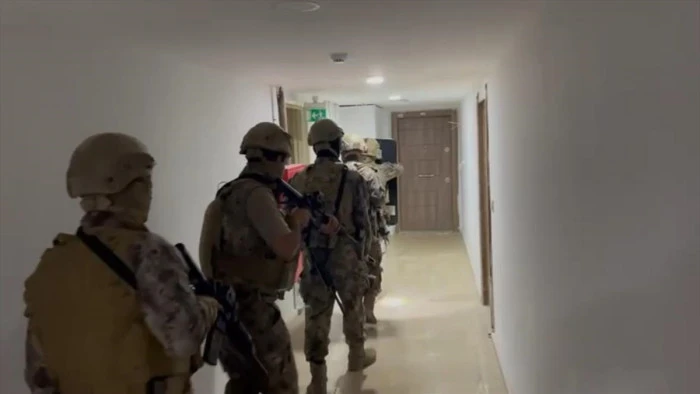 İstanbul merkezli 5 ilde düzenlenen dolandırıcılık operasyonunda 18 şüpheli yakalandı