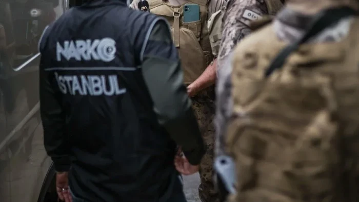 İstanbul merkezli uluslararası uyuşturucu operasyonunda s&ouml;zde "baronlar" deşifre edildi