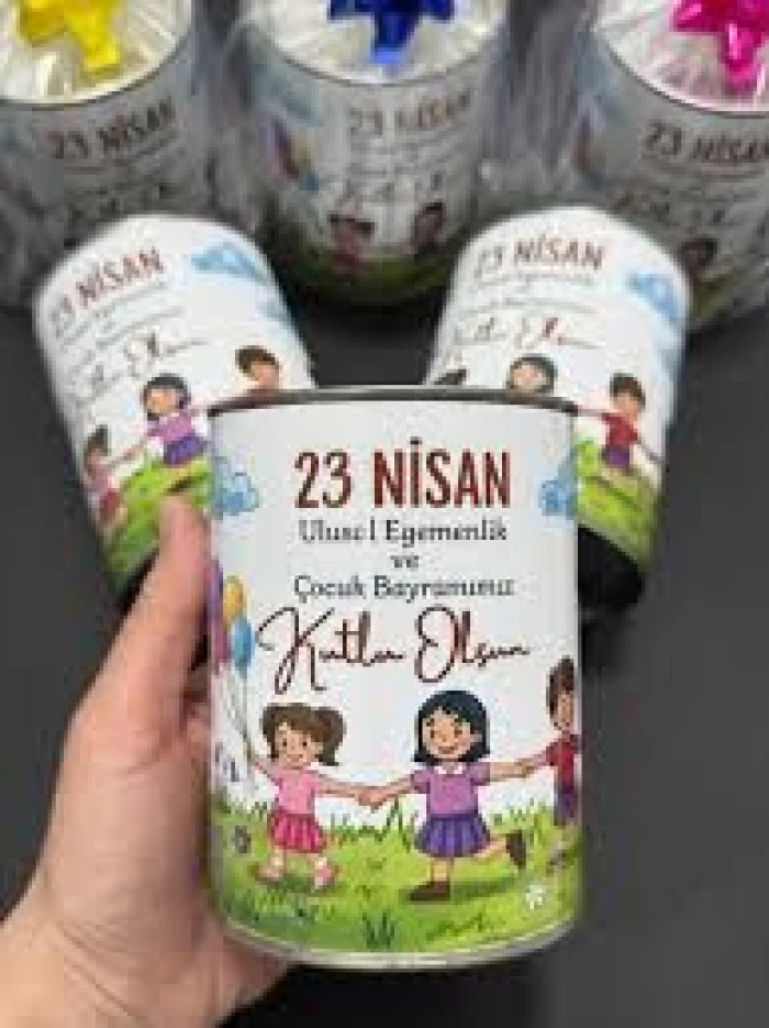 İstanbul'daki b&uuml;y&uuml;klerden Kars'taki &ccedil;ocuklara mesafe tanımayan 23 Nisan s&uuml;rprizi