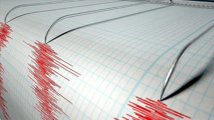 İtalya'da 6,2 b&uuml;y&uuml;kl&uuml;ğ&uuml;nde deprem oldu