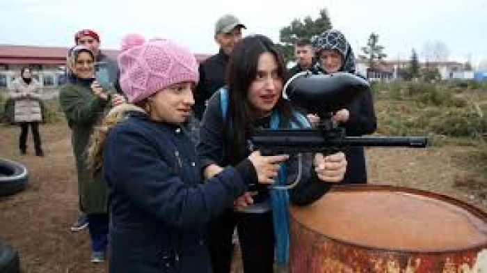 Kastamonu'da özel gereksinimli bireyler ve aileleri kampta bir araya geldi