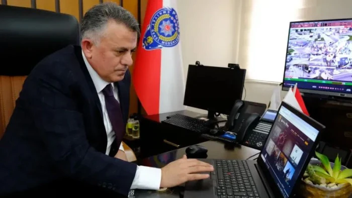 Kırklareli Emniyet M&uuml;d&uuml;r&uuml; &Ccedil;amuroğlu, AA'nın "Yılın Kareleri" oylamasına katıldı