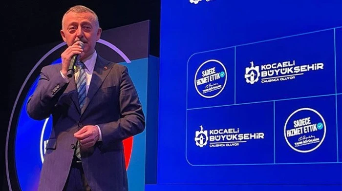 Kocaeli B&uuml;y&uuml;kşehir Belediye Başkanı B&uuml;y&uuml;kakın, iki yılda yapılan hizmetleri anlattı: