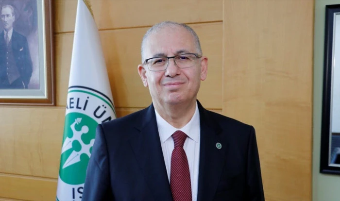 Kocaeli &Uuml;niversitesi Hastanesi robotik cerrahi ameliyatlarında &ccedil;ıtayı y&uuml;kseltti