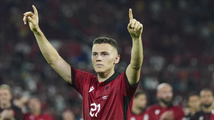 Kristjan Asllani'nin İstanbul u&ccedil;uşu teknik bir arıza nedeniyle iptal edildi